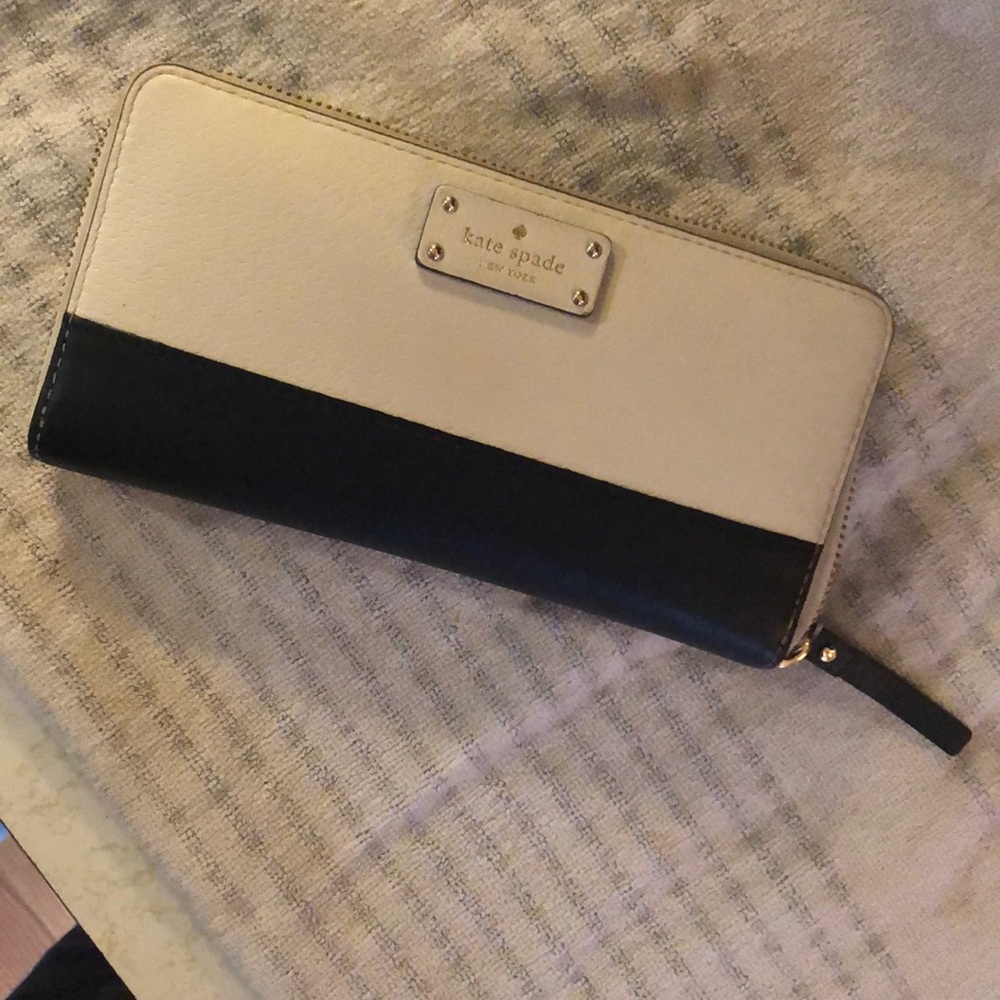 Kate spade wallet